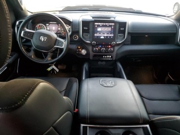  RAM 1500 Laramie 2022 5.7l 5.7 Benzyna 395KM, zdjęcie 8