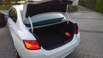 BMW Seria 5 F10-F11 2015 BMW 5 (F10) 530d xDrive 258KM Biały, zdjęcie 15