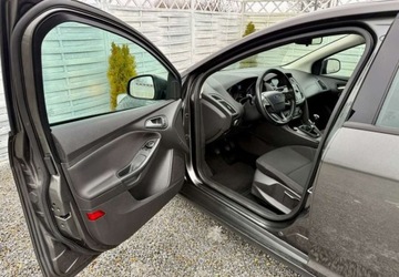 Ford Focus III Sedan Facelifting 1.5 TDCi 95KM 2017 Ford Focus Ford Focus 1.5 TDCi Trend Sport 1.5 Diesel 95KM, zdjęcie 29
