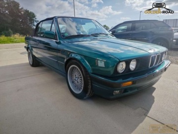 BMW Seria 3 E30 Cabrio 318 i 113KM 1992 BMW Seria 3 318 cabrio skora wspomaganie alu nowy dach i lakier oplacony, zdjęcie 3