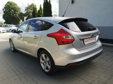 Ford Focus III Hatchback 5d 1.6 Duratorq TDCi DPF 115KM 2013 Ford Focus 1.6 TDCI 115KM Klimatronik Navi ALU, zdjęcie 6