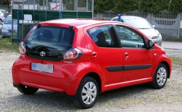 Toyota Aygo I Hatchback 5d Facelifting 1.0 VVT-i 68KM 2013 Toyota Aygo LED 5 Drzwi Zadbany KLIMA Benzyna 68KM, zdjęcie 9