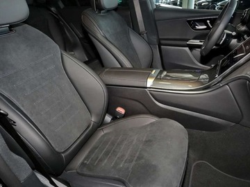 Mercedes GLC C254/X254 Coupe 2.0 220d 197KM 2025 MERCEDES-BENZ GLC 220 d 4-Matic AMG Line 2.0 (197KM) 2025, zdjęcie 4