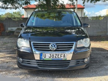 Volkswagen Touran I 2.0 TDI 170KM 2008 Volkswagen Touran 2.0 TDI DPF DSG Trendline 170KM 2008r, zdjęcie 3