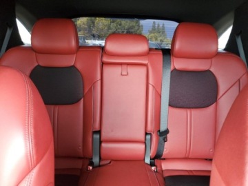  Genesis GV70 Base 2023 2.5 Benzyna 300KM, zdjęcie 10