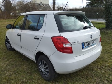 Skoda Fabia II Hatchback Facelifting 1.6 TDI CR DPF 75KM 2014 Fabia II 1.6 TDI Hatchback