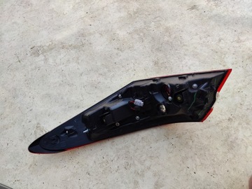 SVĚTLO PRAVÁ + LEVÝ ZADNÍ W BLATNÍK TOYOTA CAMRY IX LED 21-