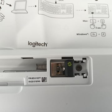 Клавиатура Logitech Signature K650, немецкий QWERTZ — белая