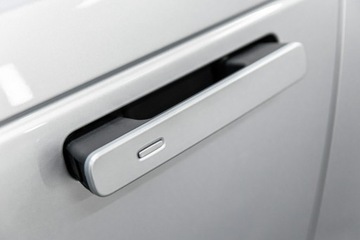 Land Rover Range Rover Velar 2021 Land Rover Range Rover VELAR P400 R-Dynamic HSE, zdjęcie 16