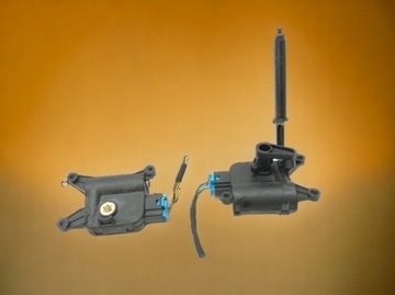 SILNICZEK NAGRZEWNICY 0132801370 0132801362 Volkswagen Golf V (2004-2008)