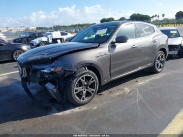 Maserati Levante 2023 Maserati Levante GT 2023 3.0l 3.0 Benzyna 345KM, zdjęcie 1
