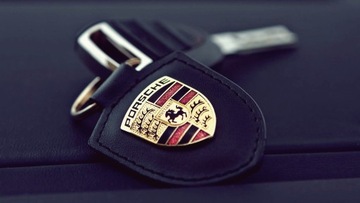 Брелок для ключей Porsche в подарок