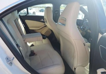 Mercedes CLA 2018 Mercedes-Benz CLA Auta z USA - Zapytaj o wiecej ofert 2.0 Benzyna 211KM, zdjęcie 11