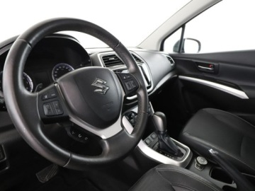 Suzuki SX4 II S-cross Facelifting 1.4 BOOSTERJET 140KM 2018 Suzuki SX4 S-Cross automat 4x4 skóra panorama, zdjęcie 13