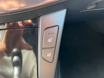 Hyundai i40 Kombi 1.7 CRDi HIGH 136KM 2015 Hyundai i40 LEDY XENON NAWIGACJA PARKTRONIC KAMERA GRZANE FOTELE TEMPOMAT, zdjęcie 18