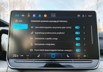 Volkswagen Golf VIII Hatchback 1.5 TSI EVO 150KM 2024 Volkswagen Golf Life Pakiety, ACC, Podgrzewane fotele, Kamera, Bezwypadko, zdjęcie 29