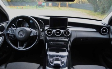 Mercedes Klasa C W205 Kombi 200 BlueTEC 136KM 2017 Mercedes-Benz Klasa C GWARANCJA, 2017r, LED, Asystent kolizji, Navi, Swiet, zdjęcie 8