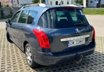Peugeot 308 I SW 1.6 VTi 120KM 2008 Peugeot 308 1.6 benzyna, 2008 - 7osobowy 1.6 Benzyna 120KM, zdjęcie 2