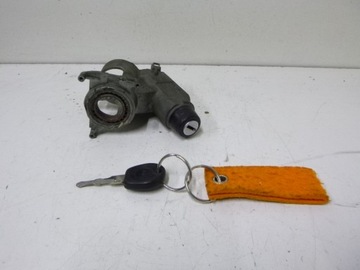 Stacyjka + Kluczyk VW Passat B4 1.8