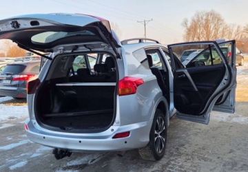 Toyota RAV4 IV MPV Valvematic 150 152KM 2015 Toyota RAV4 2,0 152km Benzyna 4x4 Automat 2.0 Benzyna 152KM, zdjęcie 36