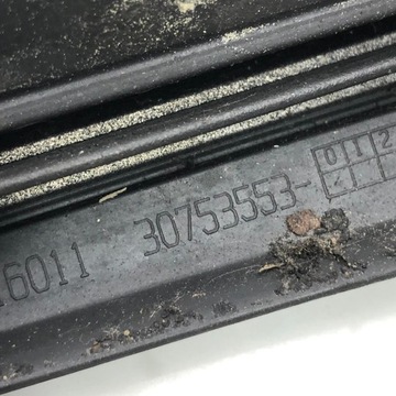 НАКЛАДКА ПЕРЕДНЕГО ОКНА ЛЕВАЯ ПРАВАЯ XC70 III