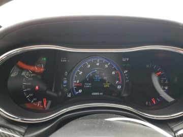 Jeep Grand Cherokee IV 2021 Jeep Grand Cherokee SRT-8 2021 6.4l 6.4 Benzyna 475KM, zdjęcie 9