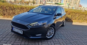 Ford Focus III Kombi Facelifting 1.0 EcoBoost 125KM 2018 Ford Focus Super Stan NawigacjaGrzane foteleTITANIUMZarejestrowany
