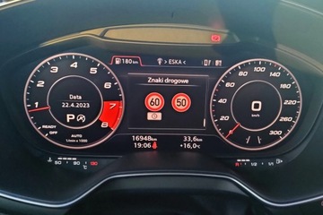 Просмотр Audi Virtual Cockpit SPORT Android Auto Maps