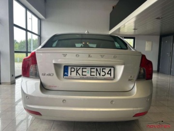Volvo S40 II 1.6 DRIVe 109KM 2009 Volvo S40 1.6D Momentumklimatronikalu15nowy filtr DPFklimaserwis wASO Volvo, zdjęcie 5