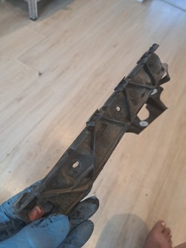 ASTRA IV J HB VÝZTUHA DRŽÁKY NÁRAZNÍKU LEVÝ ZADNÍ ORIGINÁLNÍ 13266739