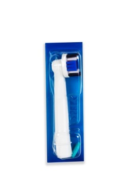 Зубная щетка Oral-B PRO 750 Розовая в футляре
