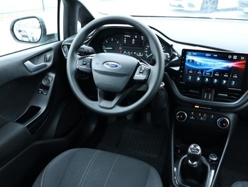 Ford Fiesta VIII Hatchback 3d 1.5 TDCi 85KM 2017 Ford Fiesta 1.5 TDCi, Tempomat, zdjęcie 6