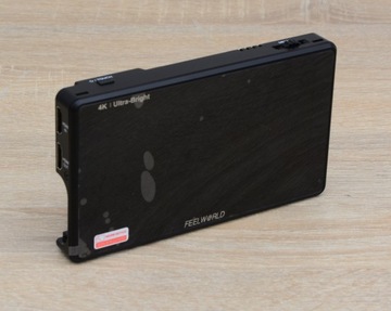 Посмотреть монитор для 6-дюймовой HDR-камеры Feelworld LUT6 с разрешением 2600 нит