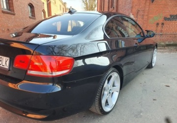BMW Seria 3 E90-91-92-93 Touring E91 2.0 320d 177KM 2010 BMW Seria 3 320xd Nowy rozrzad M-pakiet GetHelp 2.0 Diesel 177KM, zdjęcie 3