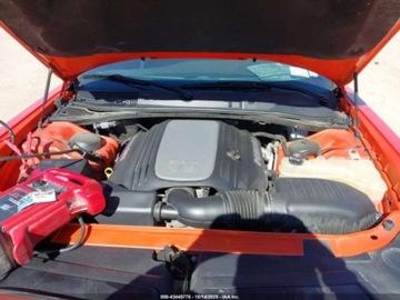 Dodge Challenger III 2016 Dodge Challenger RT 2016 5.7 Benzyna 372KM, zdjęcie 8