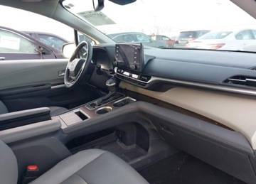 Toyota Sienna III 2022 Toyota Sienna 2022r., Xle, 2.5L, od ubezpieczalni 2.5 Hybryda 192KM, zdjęcie 9