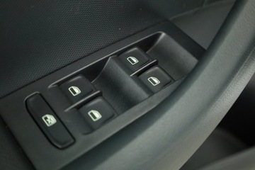 Skoda Rapid II Spaceback 1.4 TSI 122KM 2013 Skoda Rapid Spaceback 1.4 TSI, Salon Polska, zdjęcie 14