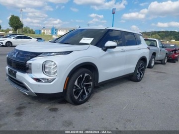 Mitsubishi Outlander III 2024 Mitsubishi Outlander 2024 MITSUBISHI OUTLANDER SE 2.5 S-AWC 2.5 Benzyna, zdjęcie 2