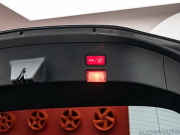 Mercedes CLA C117 Shooting Brake Facelifting 2.0 220 184KM 2017 MERCEDES-BENZ CLA 220 4-Matic Combi 2.0 184KM 2017, zdjęcie 31