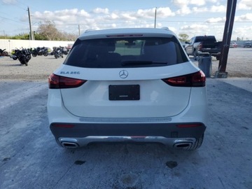 Mercedes GLA II 2022 Mercedes-Benz GLA 250 2022 2.0l 2.0 Benzyna 221KM, zdjęcie 2