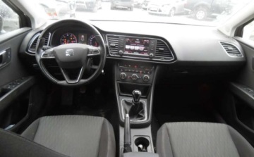 Seat Leon III X-Perience 1.4 TSI 125KM 2016 Seat Leon 2016r, 1.4 TSI. Uszkodzony prawy przod i lewy bok. Jezdzi. 1.4, zdjęcie 5