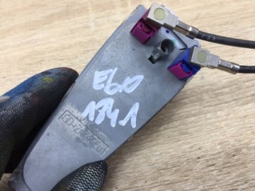 BMW E60 E61 антенна на крыше 6957344