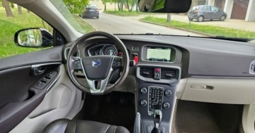 Volvo 2015 Volvo V40 Cross Country Cross Country 2015r. Bardzo ladny samochod 2.0, zdjęcie 9