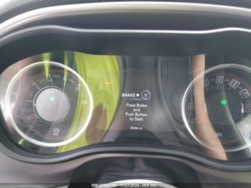 Dodge Challenger III 2022 Dodge Challenger 2022r., 4x4, 3.6L 3.6 Benzyna 303KM, zdjęcie 10