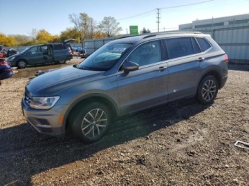 Volkswagen Tiguan II 2019 Volkswagen Tiguan 2019 VOLKSWAGEN TIGUAN SE 2.0 Benzyna 184KM, zdjęcie 1