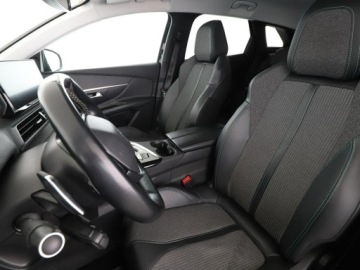 Peugeot 3008 II Crossover Facelifting  1.5 BlueHDi 130KM 2021 Peugeot 3008 Allure Pack automat navi kamera, zdjęcie 12