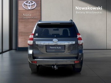 Toyota Land Cruiser VI MPV Faceliting 2.8 D-4D 177KM 2016 Toyota Land Cruiser LC 2.8 D-4D Invincible VI (201, zdjęcie 4