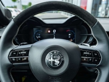 Alfa Romeo Junior SUV 1.2 Hybrid 145KM 2026 ALFA ROMEO Junior Sport Speciale 1.2 (145 KM) 2026, zdjęcie 6