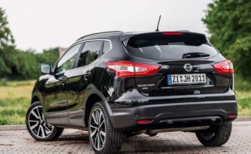 Nissan Qashqai II Crossover 1.6 DIG-T 163KM 2015 Nissan Qashqai Nissan Qashqai 1.6 DIG-T Tekna 1.6 Benzyna 163KM, zdjęcie 3