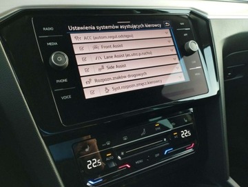 Volkswagen Passat B8 Variant Facelifting 2.0 TDI SCR 200KM 2020 Volkswagen Passat 2.0 TDI 200KM Elegance DSG Virtual LED Matrix ACC Kamera, zdjęcie 18